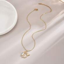 Exquisite And Fashionable Hummingbird Flower Round Pendant Necklace, Luxurious And Light Style, Is The First Choice Gift For Family And Friends - 金的 - 查看 5