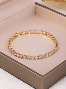 Modischer & eleganter Edelstahl Kleeblatt-Zirkonia-Blumen Armband, vielseitiges Schmuckzubehör für Frauen, geeignet für eleganten Alltag und Partys, ein ideales Geschenk