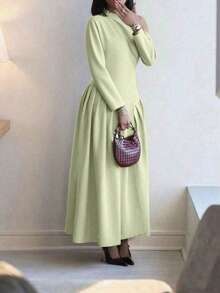 优雅休闲长袖不对称肩不对称腰部喇叭裙，纯色，适合办公室穿着