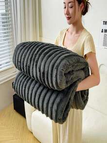 1件装柔软复古风人造毛皮毯 - 沙发和椅子的舒适之选，条纹图案，可机洗，涤纶混纺，四季皆宜，椅套/床罩 | 柔软毯子 | 涤纶混纺，兔子装饰 - 黑色 - 查看 7