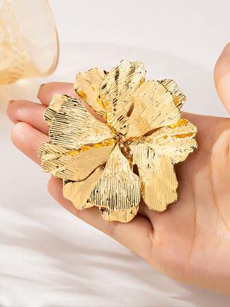 1pc New Fashion Striped Floral Brooch, Vintage Style Versatile Jewelry Accessory For Women, Suitable For Party And Occasions