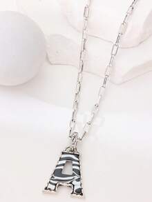 1pc Western Country Style Vintage Textured CCB Multicolor Leopard Print Black & White Plaid 26 Letter Minimalist Pendant Necklace, Sweater Chain