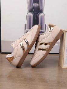 4 juillet Femmes 1 pièce Chaussures de sport légères et respirantes, chaussures en gelée style campus rétro, plates-formes brillantes antidérapantes à lacets et bout rond, semelle en caoutchouc, baskets de loisir, argent