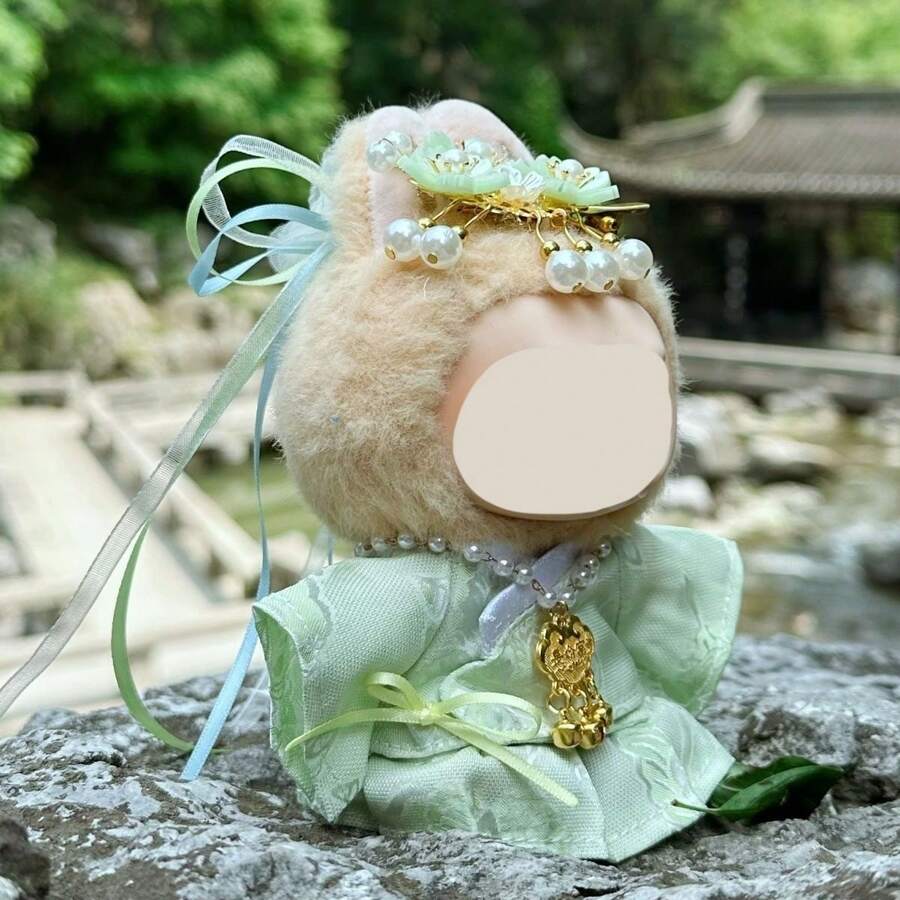 [Strój + nakrycie głowy + naszyjnik] 17 cm lalka LABUBU tradycyjny chiński strój Hanfu, autentyczna wersja 1/2/3, odpowiednia na wiosnę/jesień, zawiera zestaw kostiumów Hanfu dla LABUBU