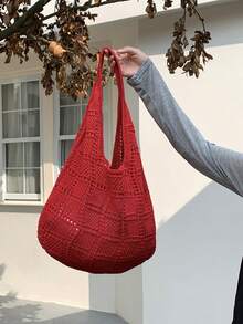 网眼轻便折叠斜挎包、大容量手提托特包、休闲百搭镂空学生包、户外度假购物袋，采用纱线编织而成，拥有米色、黄色等柔和色调。采用开放式设计，散发出慵懒奢华的气息。