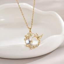 Exquisite And Fashionable Hummingbird Flower Round Pendant Necklace, Luxurious And Light Style, Is The First Choice Gift For Family And Friends - 金的 - 查看 2