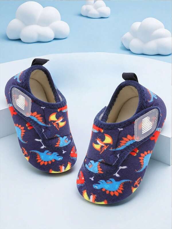 Warme, leichte, flauschige, breitere Version von Hausschuhen für Mädchen und Jungen, bequeme Gummisohle mit weicher Sohle für Innen- und Außenbereich im Herbst und Winter