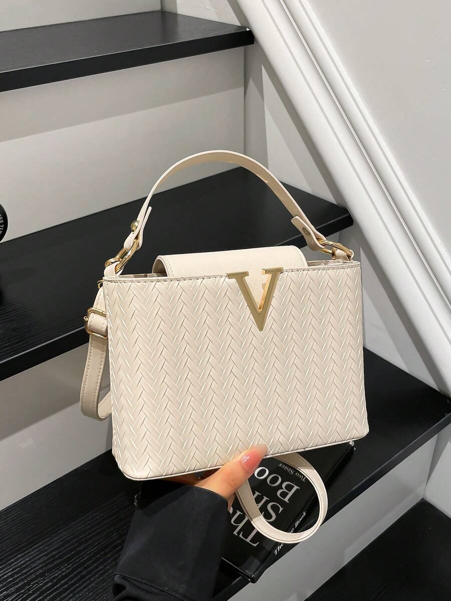 奢华女士手提包品牌包编织高品质编织女式托特包2025新款小众时尚百搭单肩大容量时尚托特包新款大包INS搭配单品包复古休闲街头风小众托特包手提包简约明星同款亮面高端品质斜挎包夏季斜挎托特包2025新款女士优雅包编织大容量妈妈包时尚质感个性女士枕头包，女士时尚包包