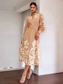 Sollinarry 女士春夏新款优雅印花连衣裙，单排扣长袖配腰带，轻盈透气易打理，适合外出、度假和约会。 - 卡其色 - 查看 4