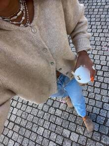 SEREN纯色圆领长袖单排扣针织衫，时尚简约，优雅温柔，适合日常通勤和外出穿着，街头风开衫，女士秋季服装 - 米色 - 查看 1