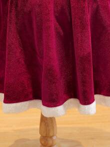 2 件套年轻女孩毛茸茸拼色毛衣裙配短款斗篷，冬季