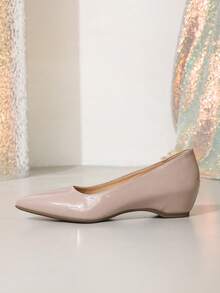 1 Pair Pointed Toe Fashionable Comfortable Hidden Heel Flats - Light Grey - View 4