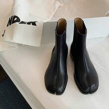 Autumn-Winter New Niche Design Split-Toe Pigfoot Shoe For Women - British Style Smooth Leather Chelsea  Boots Short Ankle Boots - 3713黑色啞光 - 查看 3