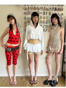Women Ladybug Costume Cosplay Set Screen Printing Jumpsuit Halloween Accessories Ladybug Dress Up Set Halloween Cosplay Party Slim Fitted Halter Neck V-Hneck Crop Top + Shorts 2 Pieces Set - 紅色 - 查看 2