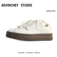 Women Casual Shoes - 白色 - 查看 2