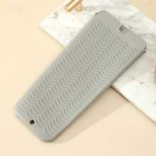 1个耐热垫，硅胶隔热垫和卷发棒支架，专业台面卷发垫，便携式旅行直板夹加热垫套，梳子，理发师配件，吹风机，头发，理发师，美发工具，美发产品，吹风机，头发，配件，美发产品，美发工具，美发用品，护发，卷发梳，理发师，理发师配件，美发设备，旅行必备，旅行必备，发型，美发，头发，旅行，美发产品，美发工具，美发用品，理发师，理发师配件，理发店，美发设备 - 彩色 - 查看 10