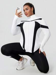 Conjunto deportivo de top con cuello con cremallera y contraste de color y leggings para mujer talla grande - Blanco y Negro - Ver 3
