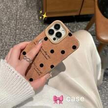 Esta funda para phone presenta un elegante diseño de lunares y es compatible con los modelos 16, 15, 14, 13, 12 y 11 Pro. Es una idea encantadora para el Día de San Valentín. - Marrón claro-1 - Ver 3