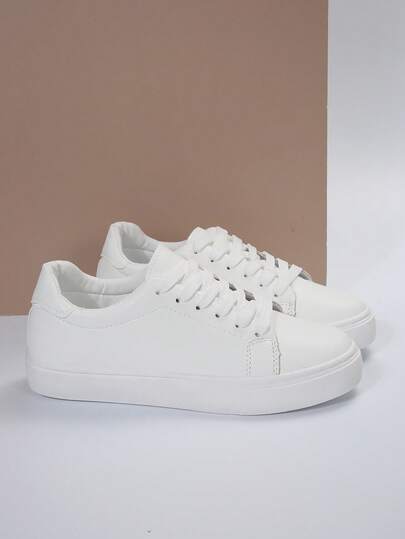 2025 Spring New Girl's White Student Sneakers, Fashion Versatile Casual Sports Shoes, Ins Skateboard Shoes