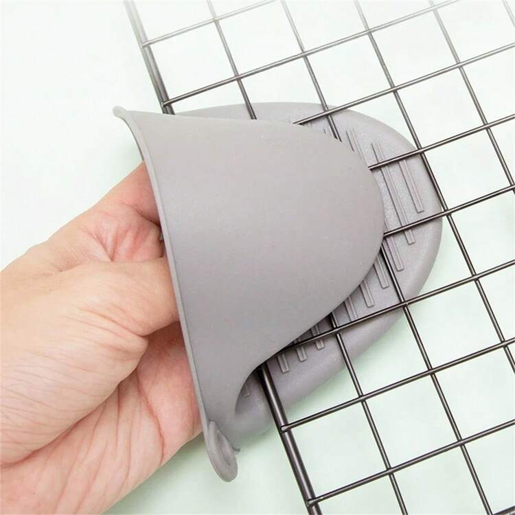6pcs PAIR OF GREY SILICONE MINI MITT GRIPS HEAT RESISTANT POT HOLDER MITTS KITCHEN - Grey - View 5