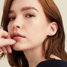 7 Pairs Simple & Versatile Moissanite Stud Earrings, D Color VVS1 Clarity, Lab Created Diamond Stud Earring For Women,   Friction Back For Women Men, Hypoallergenic,Sparkly Rhinestone Stud Earrings Set For Women, Suitable For Daily Wear,Gold Stud Earrings Set For Women-Hypoallergenic Cubic Zirconia Earrings 14K Gold Earrings Circle Cut Clear Cubic Zirconia Stud Earring Pack Of 2-8mm - 銀色 - 查看 4