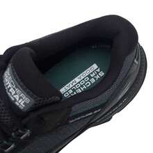 Skechers GORUN TRAIL ALTITUDE 2.0 男士户外跑鞋，减震，通勤，运动，公路跑 220756-BKCC - 黑色/炭灰色 - 查看 6