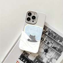 Funda protectora para phone con diseño de gatito durmiendo, con orificios grandes. Compatible con phone 16 Pro Max, 16, 15 Pro, 14, 14 Plus/14 Pro Max, 13, 13 Pro, 12 Pro, 11/11 Pro. Regalos para cumpleaños y festividades - Blanco - Ver 1
