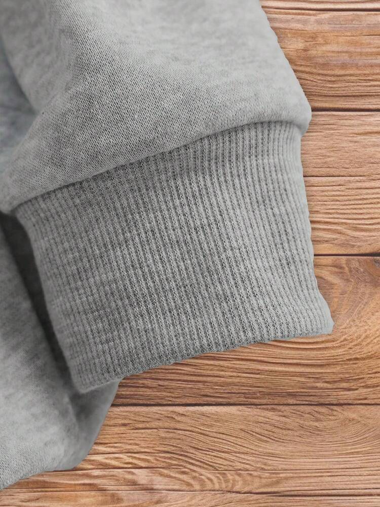 Sudadera con capucha Teediy para mujeres Feliz Año Nuevo 2026 - Diseñada con números 2026, sudadera de manga larga con cordón, adecuada para otoño/invierno, suéter casual con bolsillo delantero, sudadera de invierno |   Sudadera con Capucha de Patrón Festivo |   Sudadera de Ajuste Cómodo - Gris Claro - Añade 5