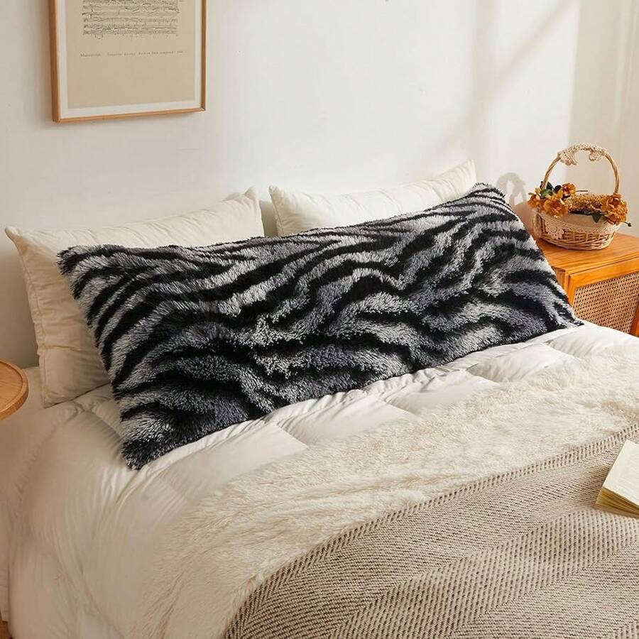 20x54 Fluffy Cheetah Print Body Pillow Cover, Leopard Print Plush Fuzzy Pillowcase With Zipper, Farmhouse Shaggy Long Pillow Cover Women Side Sleepers, Pink - 斑馬紋灰色 - 查看 1