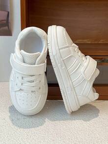 1 Pair Solid Color Casual Fashion Baby Sports Shoes, Lightweight Soft Versatile Little White Shoes, Convenient Hook And Loop Closure Sneakers, Suitable For Baby Boys And Girls For Holidays, Vacation, School, Daily Wear, All Seasons