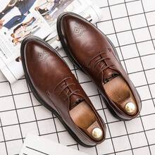 Zapatos para hombre, nuevos, de gran tamaño, formales, de negocios, con diseño brogue, con flores, informales, para discoteca, con suela gruesa.