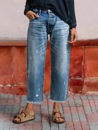 Women's Comfortable Loose Fit Distressed Washed Straight Leg Jeans, Relaxed Waist, Frayed Hem, European And American Street Style