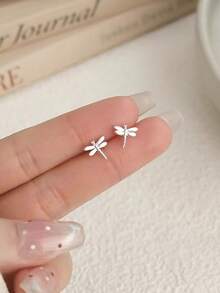 蜻蜓耳釘，昆蟲耳環，適合女性日常配戴，送給母親、女友的禮物，復活節、情人節 - 蜻蜓耳釘 - 查看 3
