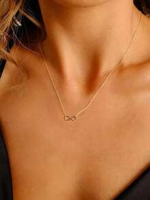 1pc 18K Gold Plated Titanium Steel Infinity Necklace - Dainty Loop Pendant For Women, Hypoallergenic Everyday Jewelry, Elegant Layering Chain For Daily Wear - 金色 - 查看 3