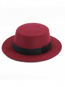 1頂時尚經典的羊毛英式呢子禮帽，男女適用