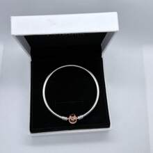2 pièces Bracelet pendentif à tête ronde en bouton de mode pour femmes, os de serpent, convient pour un assortiment quotidien, cadeau de vacances parfait pour les femmes