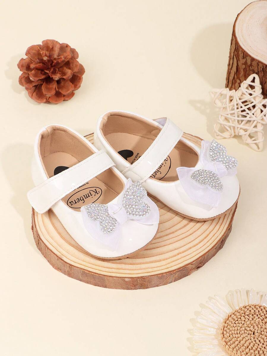 1 Pair Infant Girls' Glitter Butterfly Hook And Loop Design Soft Sole Non-Slip Comfortable 0-1 Years Old Infant Prewalker Shoes, Cute & Elegant Princess Shoes Suitable For Spring/Autumn - White - View 1