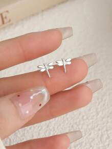 925 Sterling Silver Dragonfly Stud Earrings, Insect Earrings Suitable For Women's Daily Wear, Mother, Girlfriend, Gift For Easter, Valentine's Day - Dragonfly Earrings - View 4