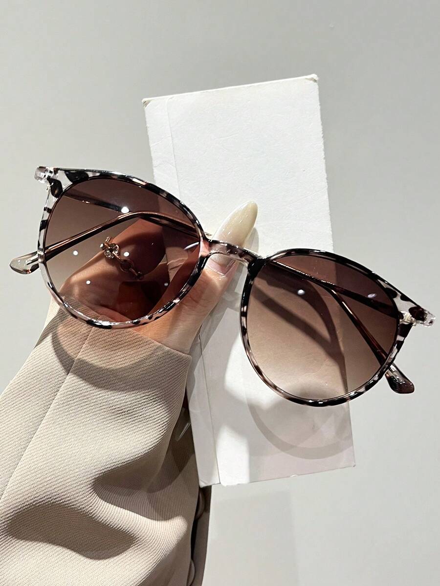 1 Pair Leopard Print Plastic & Metal Round Full Frame Personalized Fashion Glasses For Women, Suitable For Daily Life, Outdoor Activities, Tropical Beach Vacation, A Fashionable Gift And Accessory For Women - 1pc White Leopard Double Tea - View 1