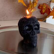 1pc Halloween Skull Scented Candle, Suitable For Indoor Halloween Parties And As Gifts, Can Also Be Used As Halloween Decorations, Creating A Spooky Atmosphere For Home Or Room Decor - Multicolor - View 3