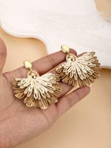 1 par de pendientes con colgante de pluma de pavo real de color degradado, diseño único, adecuado para vacaciones, fiestas y uso diario - Caqui - Ver 2