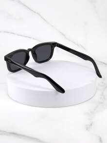 1pc Oval Small Frame Fashion Glasses For Men, Minimalist Vintage Stylish High-Quality, Suitable For Driving, Travel, Casual, Outdoor, Daily Use - Black Frame Black Film - View 3