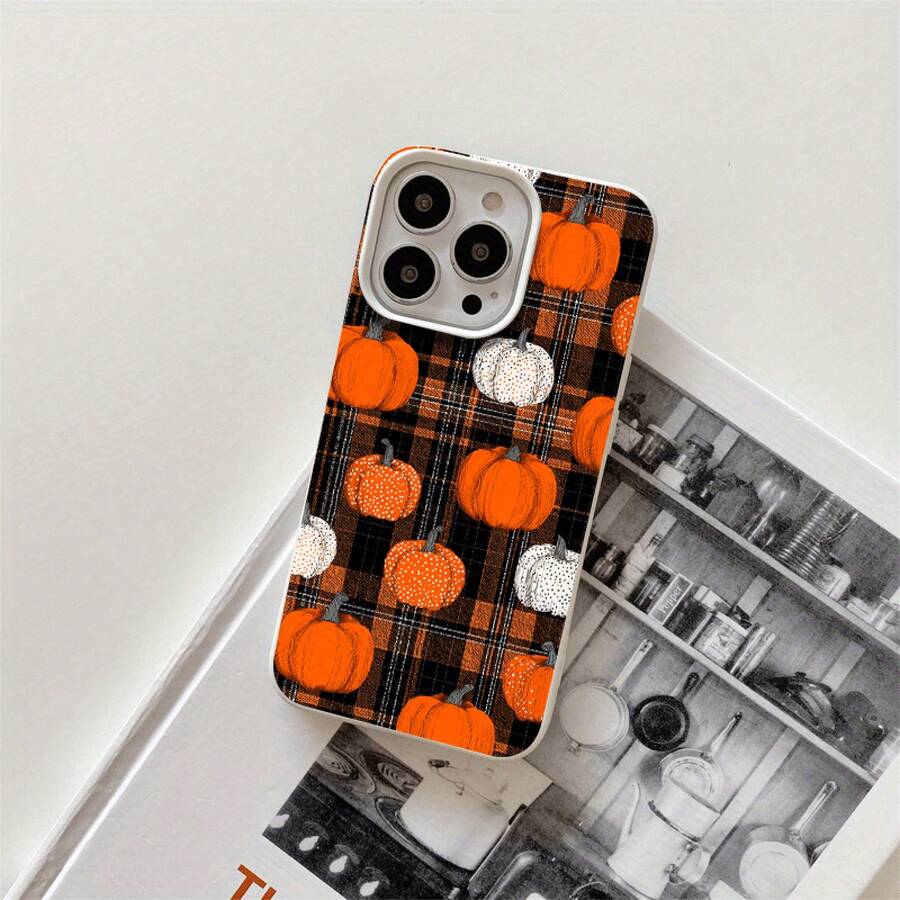 Funda protectora para teléfono con diseño de calabaza a rayas naranjas y negras, con orificios grandes, compatible con phone 16 Pro Max, 16, 15 Pro, 14, 14 Plus/14 Pro Max, 13, 13 Pro, 12 Pro, 11/11 Pro Series. Regalos para cumpleaños y fiestas - Blanco - Ver 1