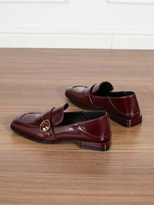 Women's Square Toe Metal Pearl Buckle Flat Shoes, Fashion Comfortable Versatile Low Heel Loafers - Burgundy - View 2