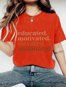 EDUCATED AND MOTIVATED Print Crew Neck T-Shirt - Fashionable Womens Graphic Print T-Shirt - Casual Short Sleeve Crew Neck Top - Lightweight & Breathable For Spring & Summer Wardrobe, 1 Piece, 200g - 紅色 - 查看 1