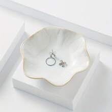 1pc Ceramic Jewelry Dish Plate With Floral Design - Multi-Use Decorative Organizer Jewelry, Cosmetics, Keys - Pastel Green, Pink, White & Speckled - Bathroom, Kitchen, Bedroom Home Decor, Bathroom Accessory, Stylish Storage, Elegant Craftsmanship, Small Item Tray, Shoppers, Jewelry Towers - 白色 - 查看 3