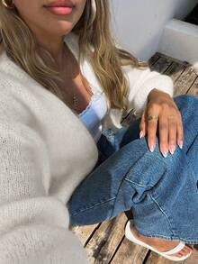 Cardigan de malha casual solto, cor lisa, decote em V, abotoamento simples - Branco - Ver 5