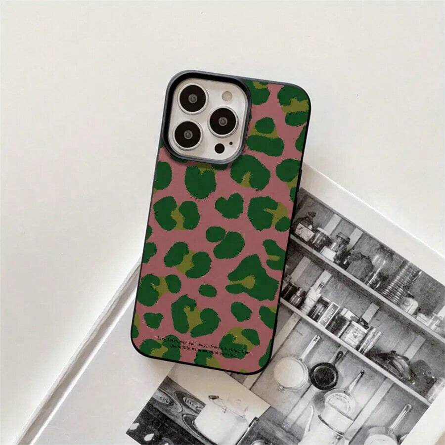 Funda para phone con diseño de leopardo verde, con orificios grandes, compatible con phone 16 Pro Max, 16, 15 Pro, 14, 14 Plus/14 Pro Max, 13, 13 Pro, 12 Pro, 11/11 Pro. Regalos para cumpleaños y fiestas - Negro - Ver 1