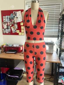 Women Ladybug Costume Cosplay Set Screen Printing Jumpsuit Halloween Accessories Ladybug Dress Up Set Halloween Cosplay Party Slim Fitted Halter Neck V-Hneck Crop Top + Shorts 2 Pieces Set - 紅色 - 查看 10