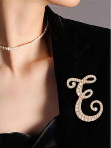 1pc 26 English Letter Pearl Brooch Pin, Fashion Versatile Clothing Anti-Slip Decoration, Scarf Clip, Shoes, Hat Accessory, Retro - Yellow Gold - View 10